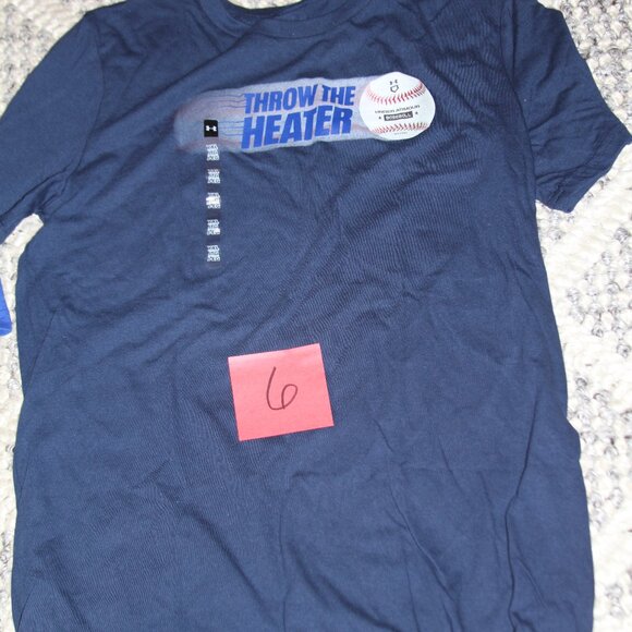 Under Armour Other - Brand New Boys XL Under Armour Blue Short Sleeve Throw Heater Shirt